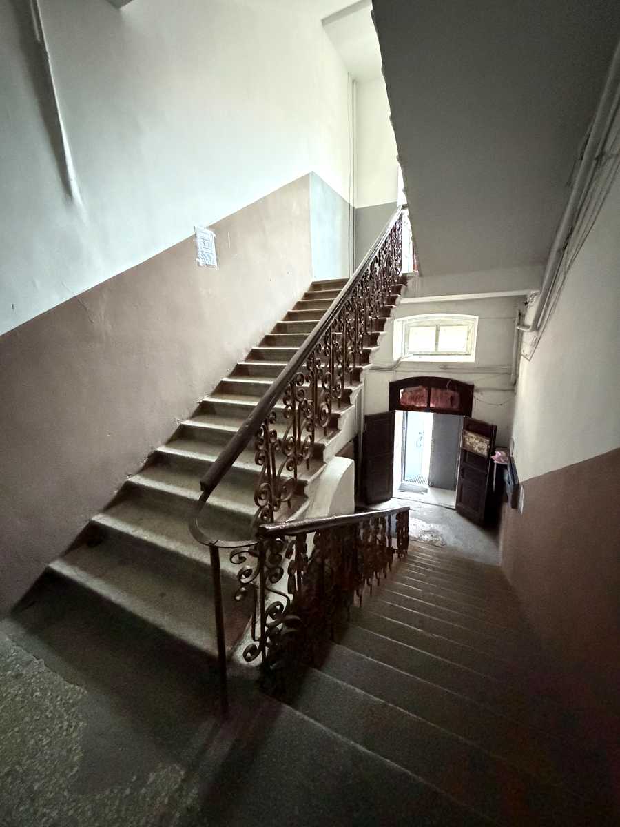1876306396728589