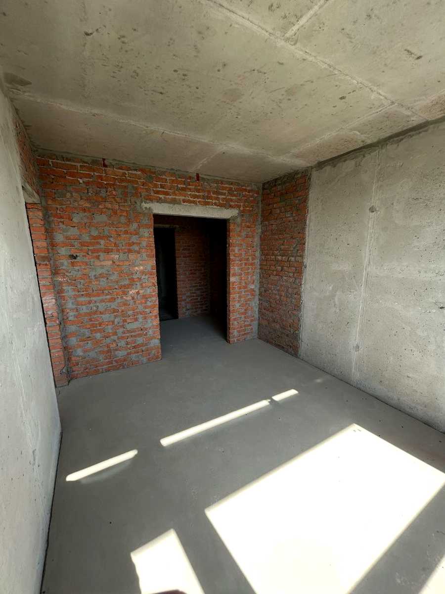 1876308669397417