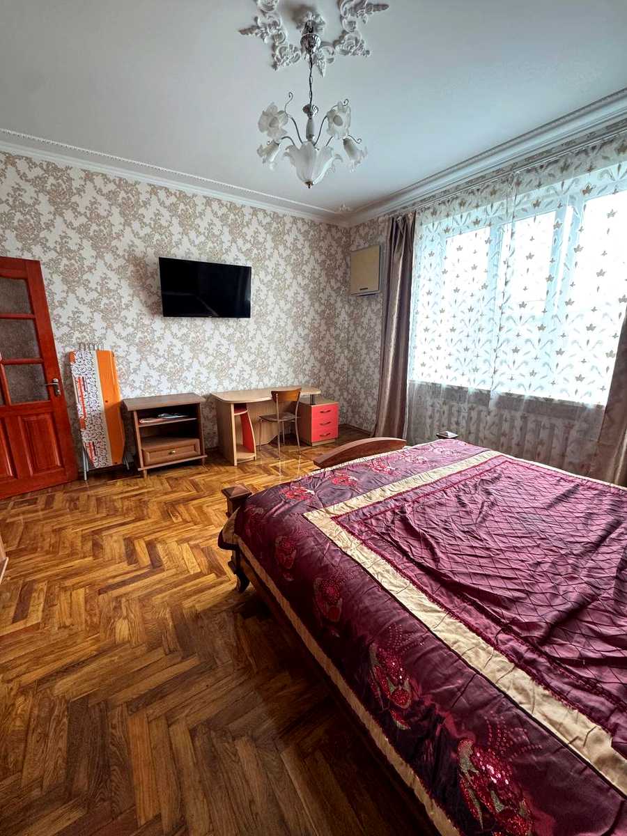 Дом по адресу ул. 44-я линия (площадь 460 м²) - imageAlt 11 Дом по адресу ул. 44-я линия (площадь 460 м²) - Atlanta.ua - imageAlt 11