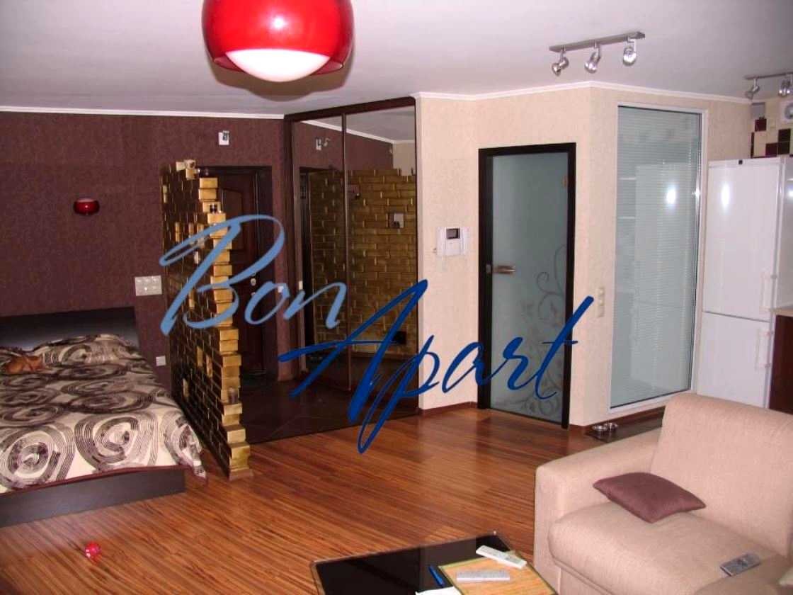 1876310208909651