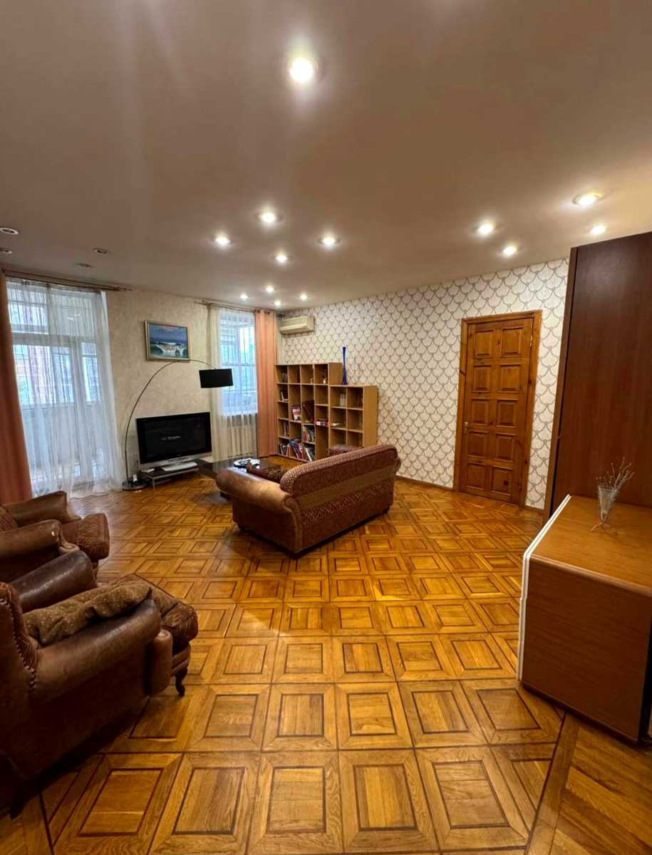 1876311648680220