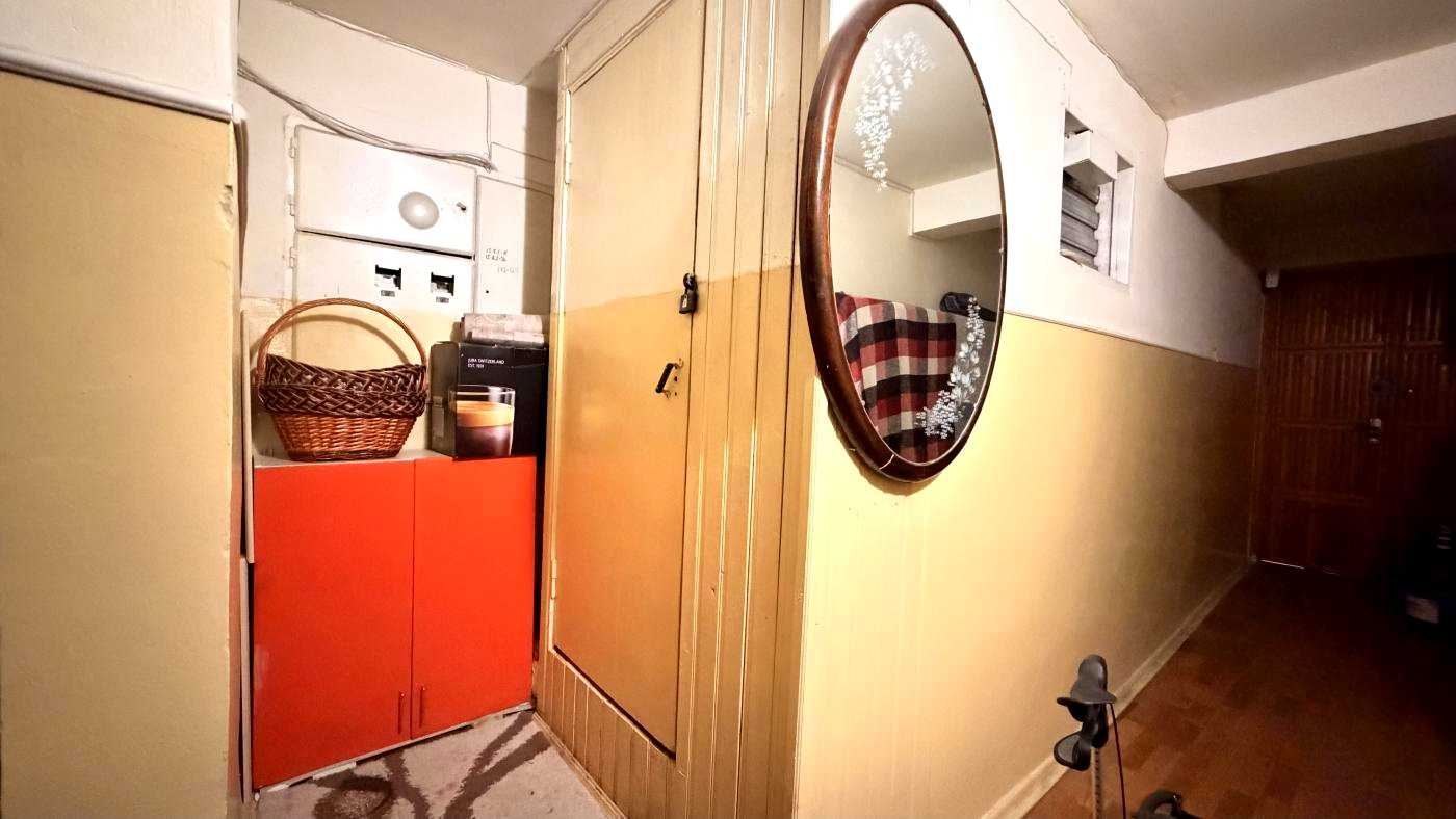 1876312988640549