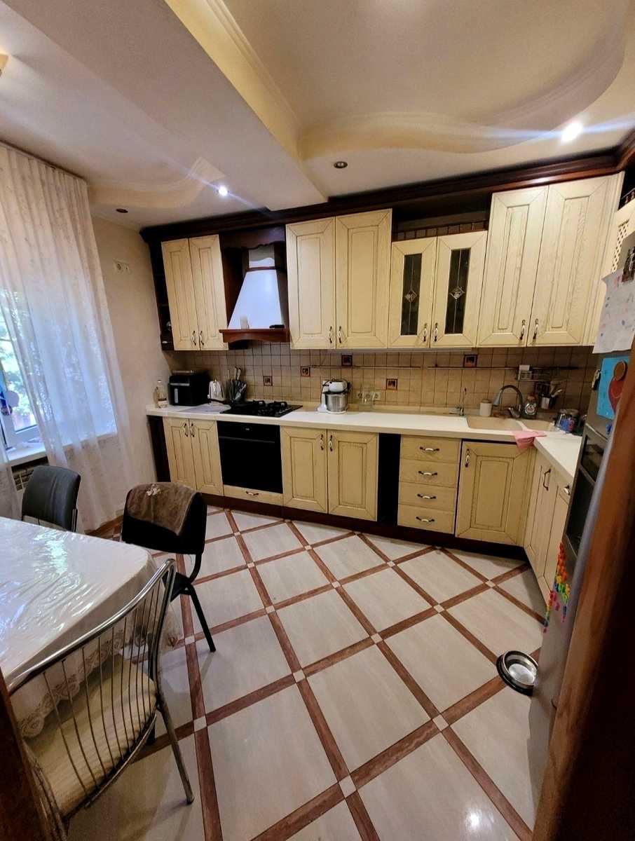 Дом по адресу ул. Патриотическая (площадь 175 м²) - фото 7 Дом по адресу ул. Патриотическая (площадь 175 м²) - Atlanta.ua - фото 7