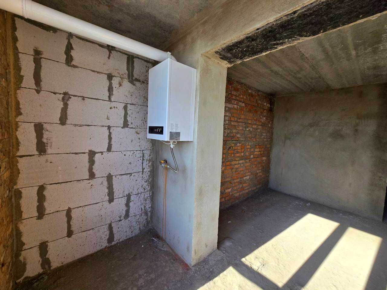 1876315204490397
