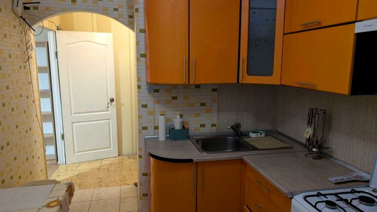 1876315466040226