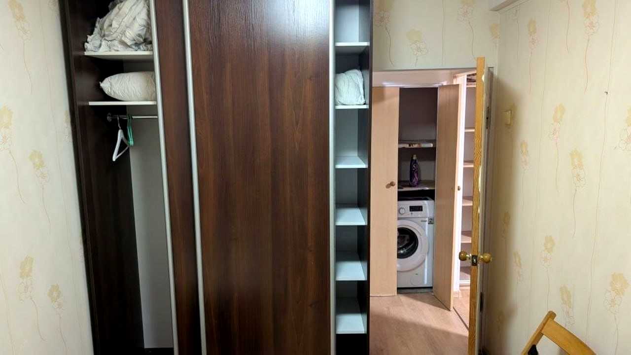 1876315468103320