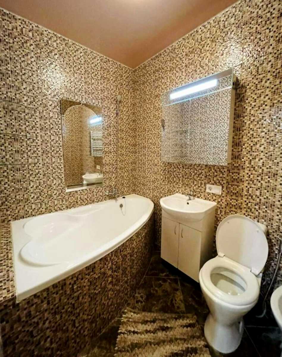 1876316627564096
