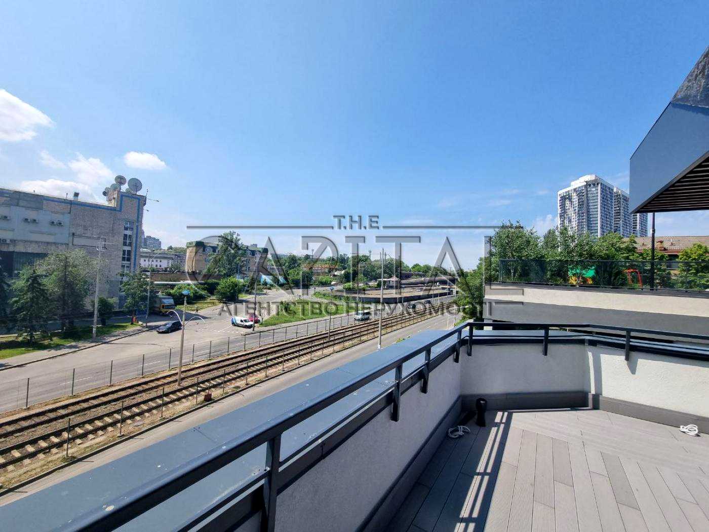 1876317077945857