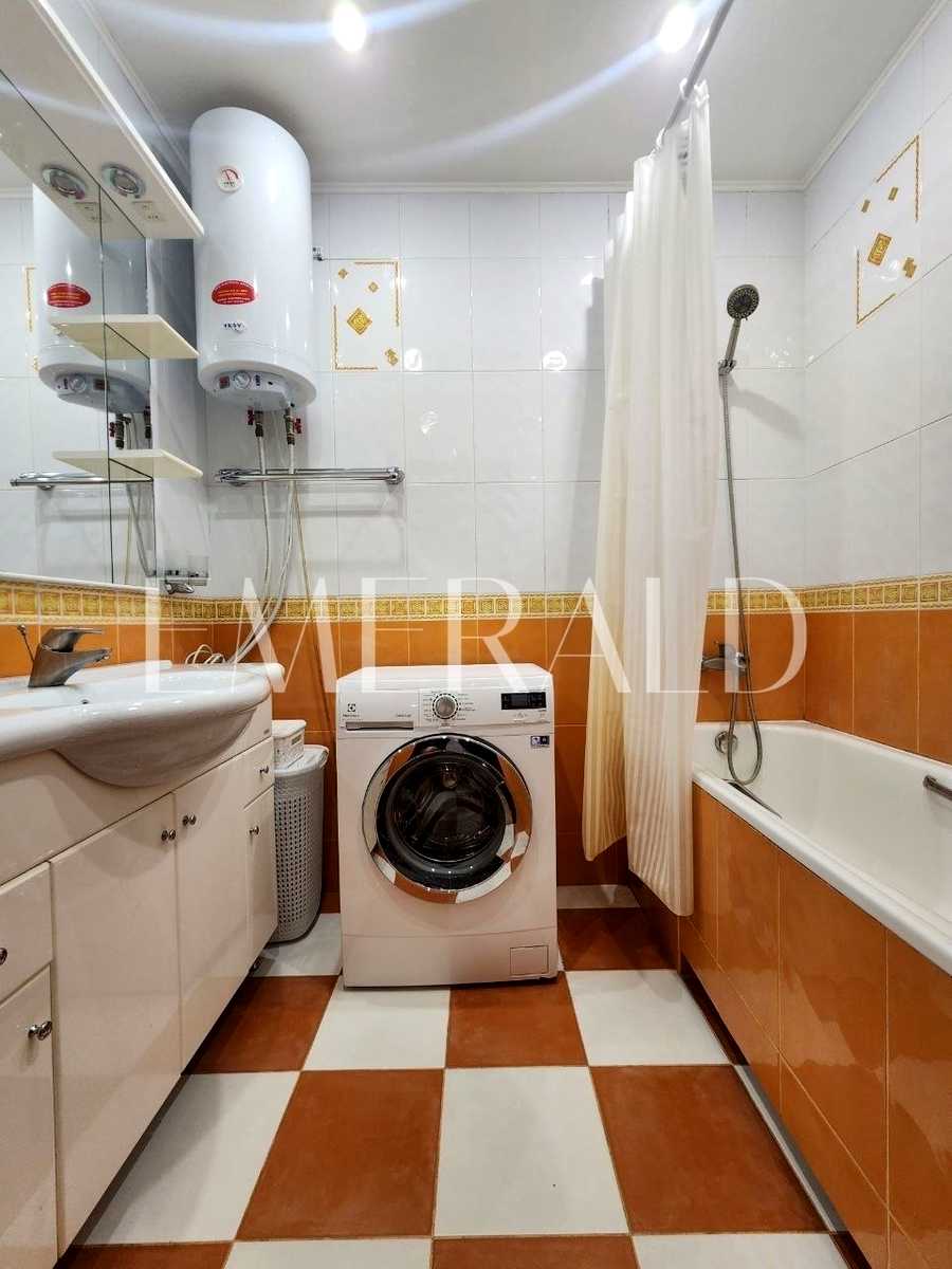 1876319017559057
