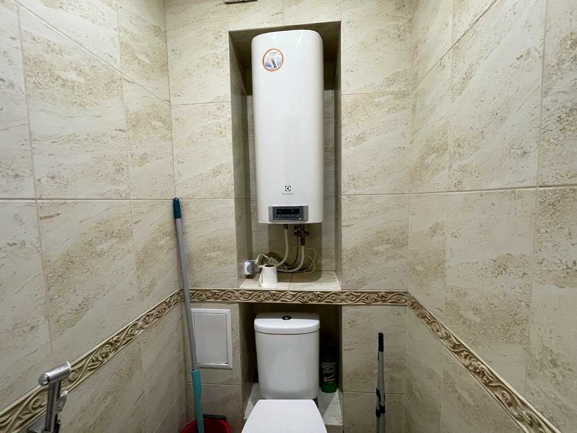 1876320673742836