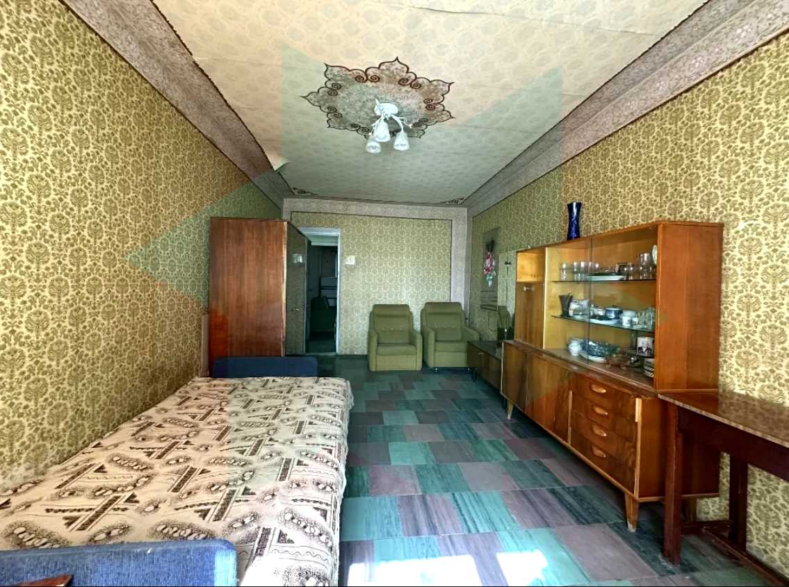 1876323371929975