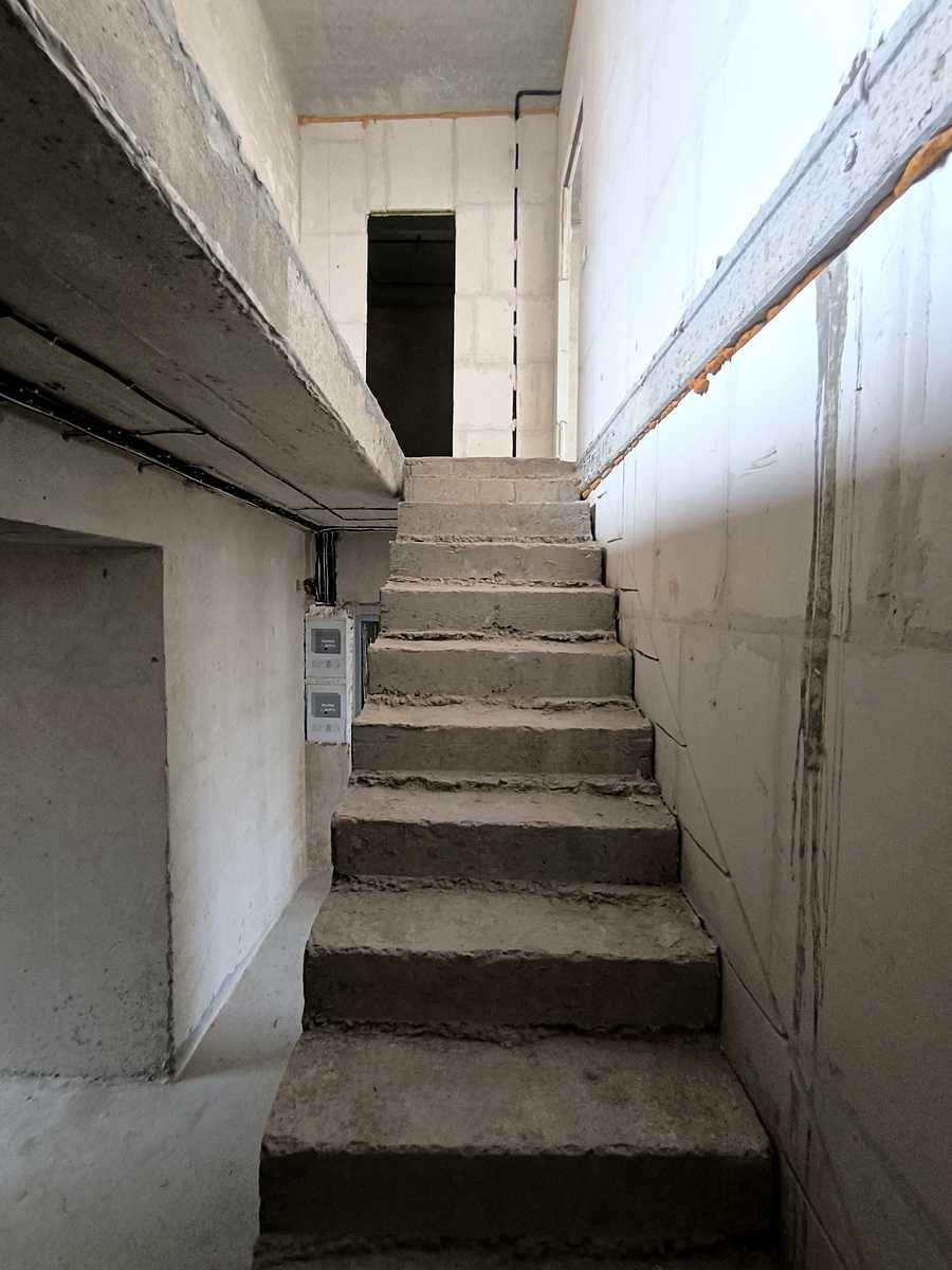 1876325879358864