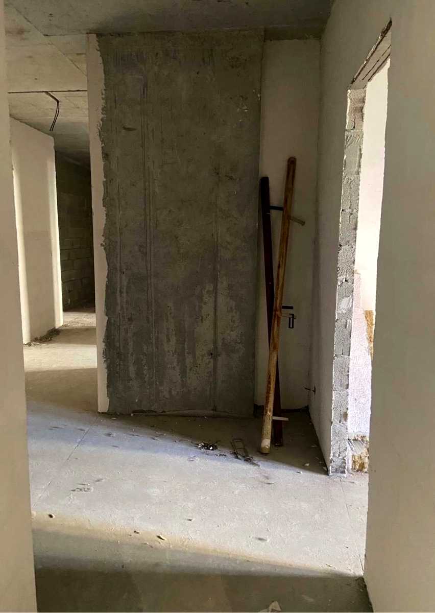1876329243981031