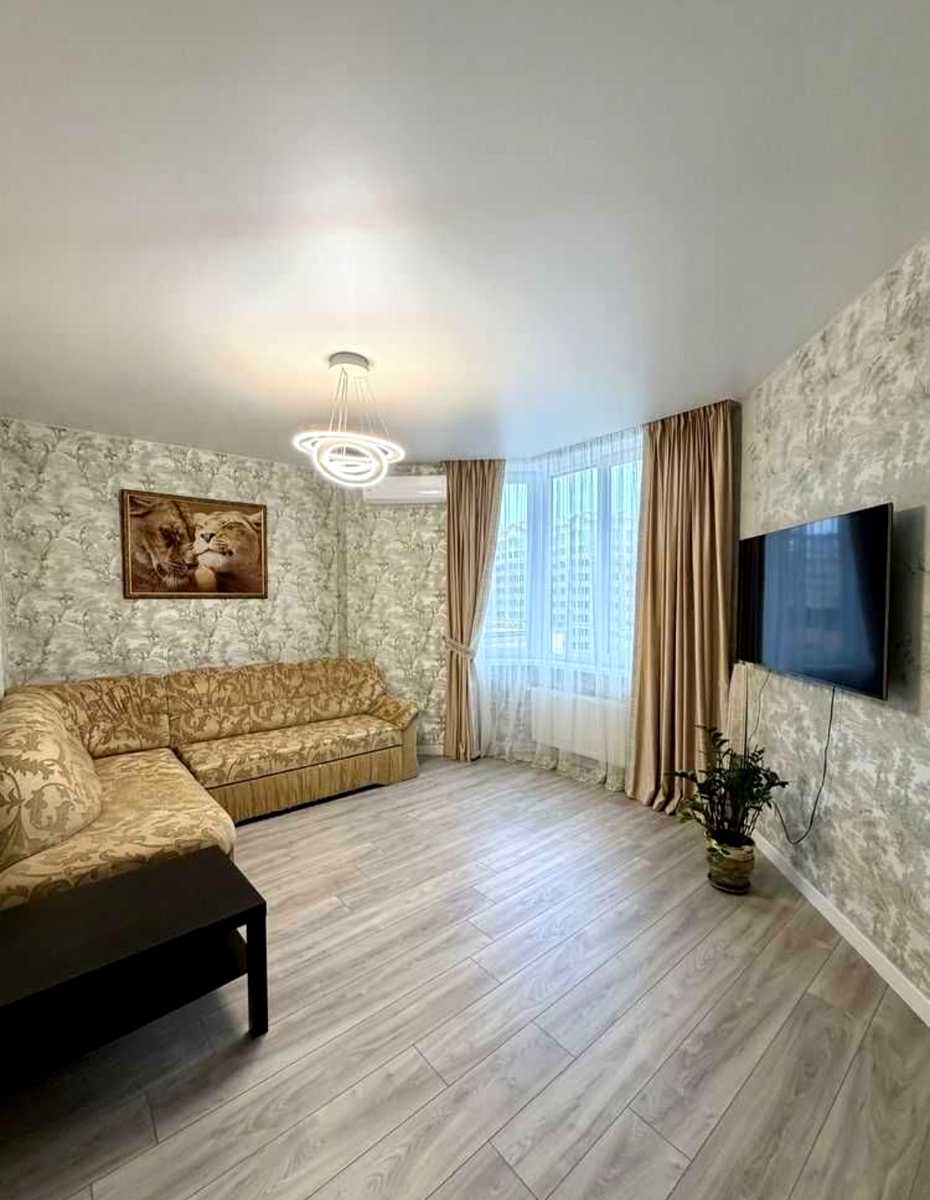 1876331821092354
