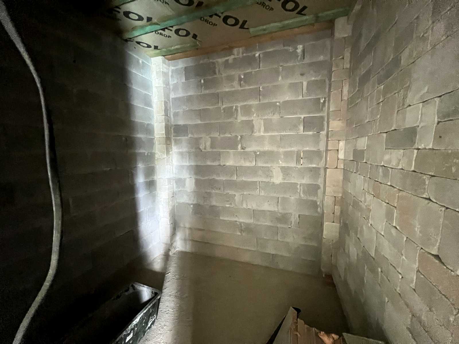 1876332580602863