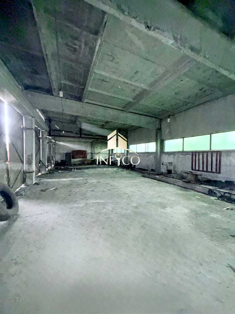 1876338067678373