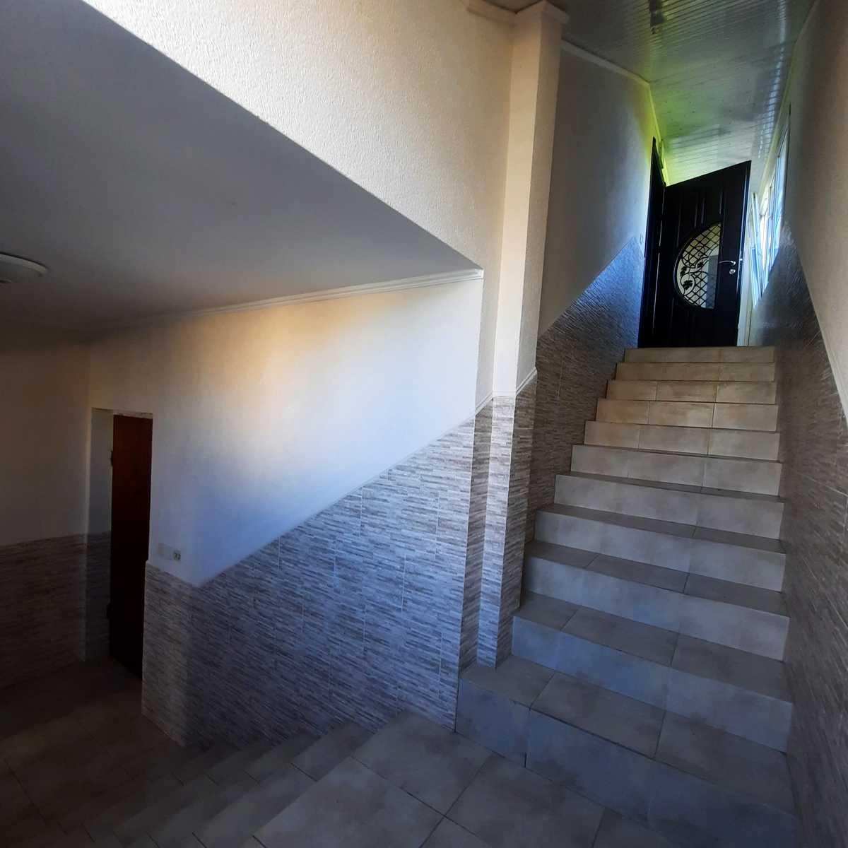 1876338811209287