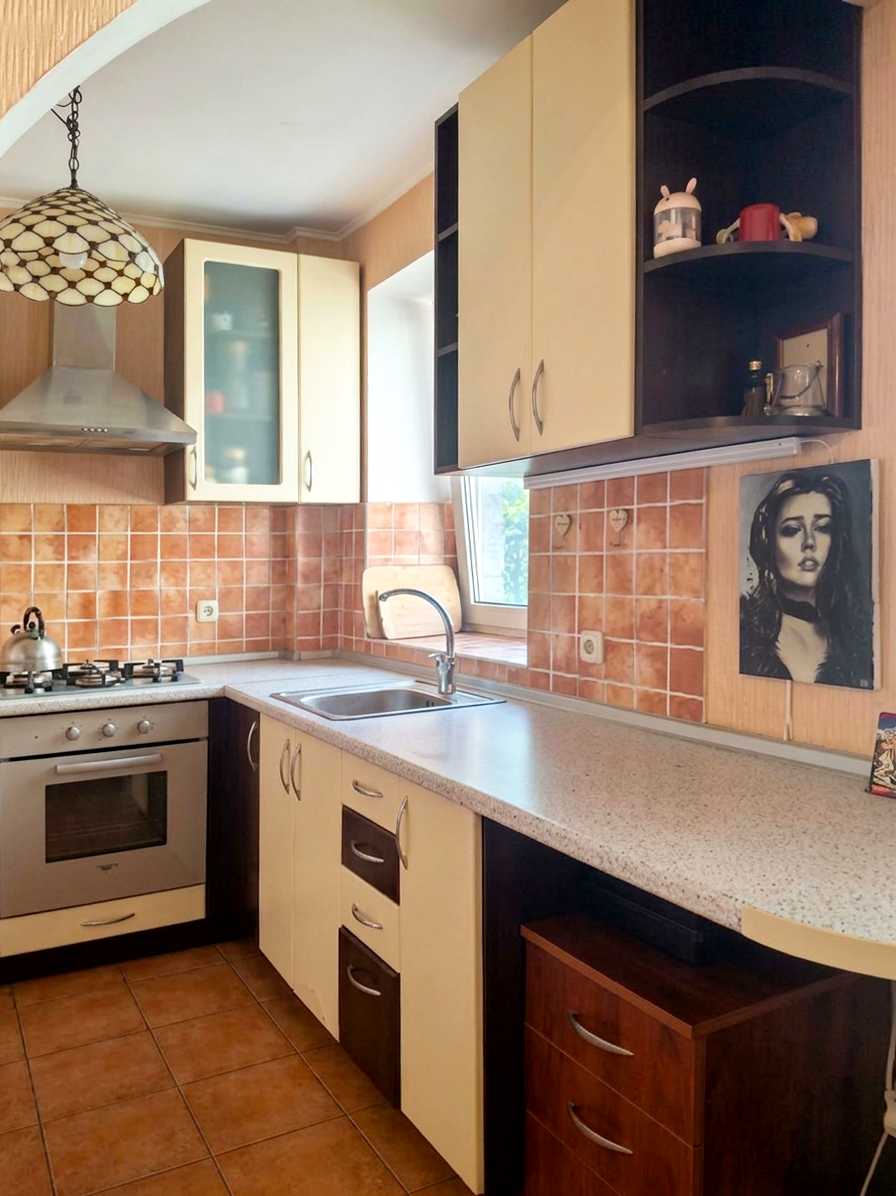 1876352532242708