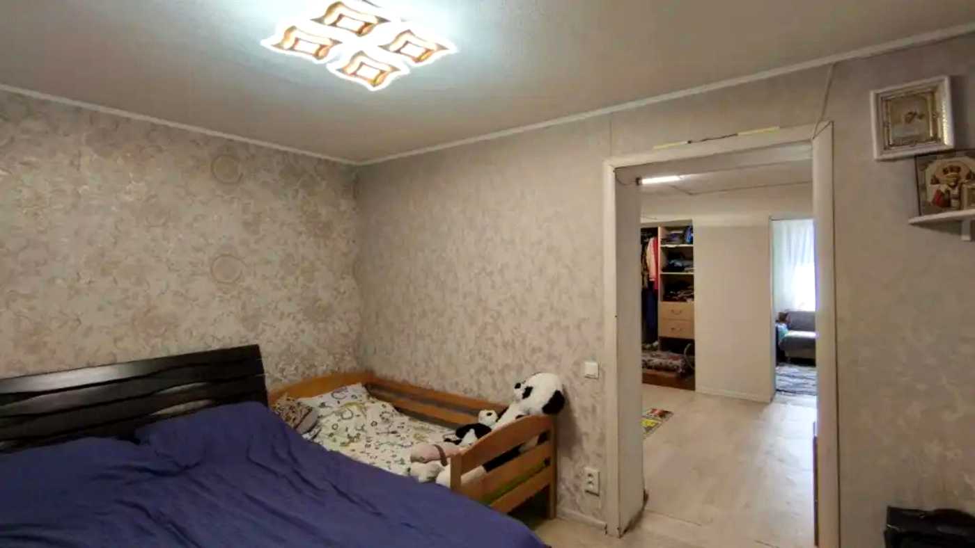 1876379299900459