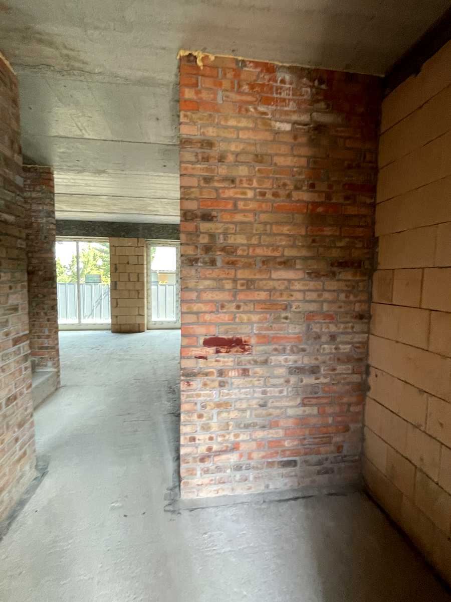 1876381028959289