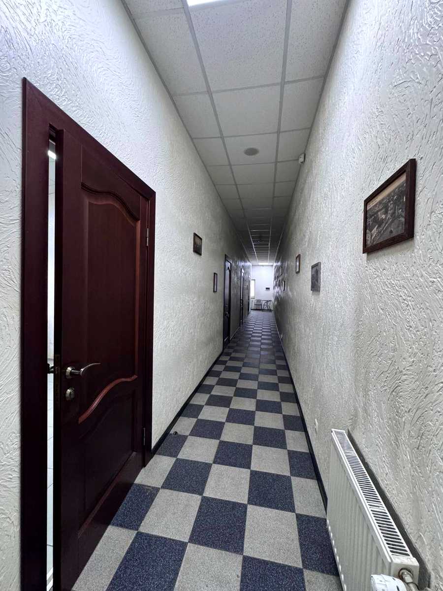 1876381484555182