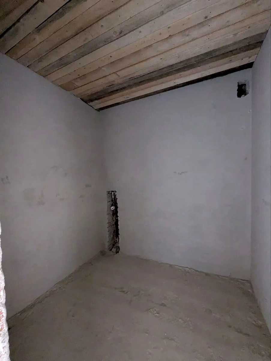 1876382355676192