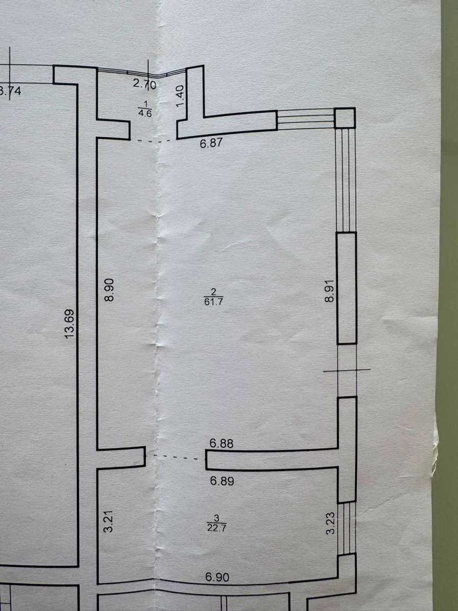 1876382744933591