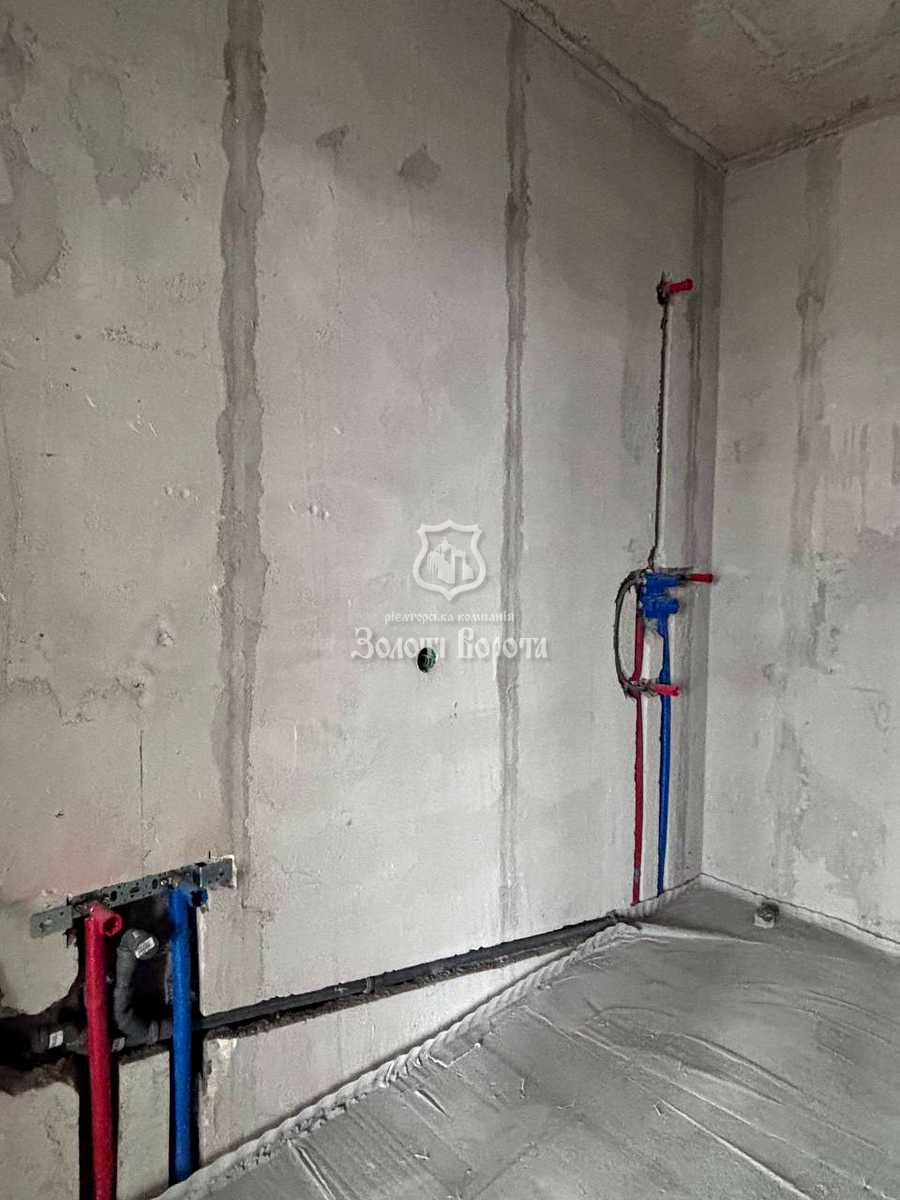 1876382794411383
