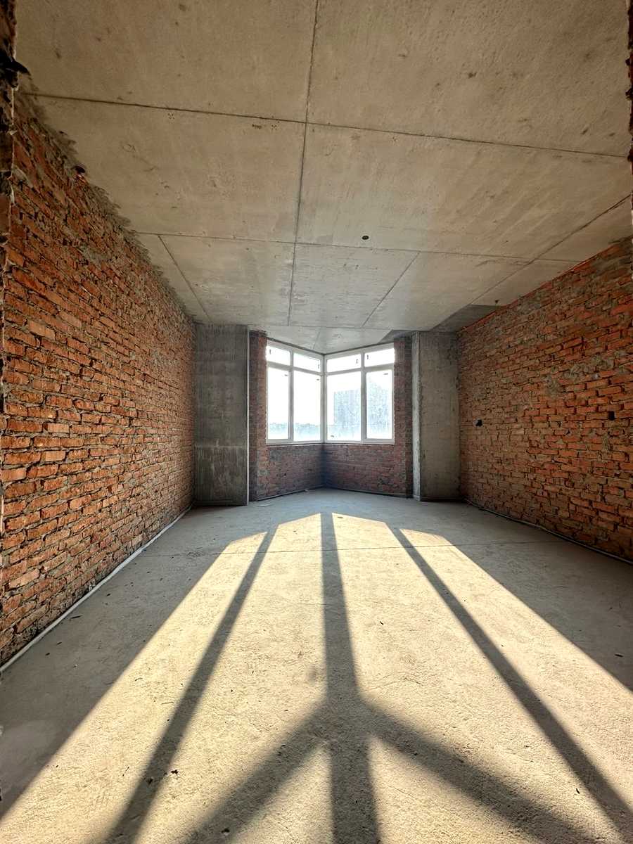 1876383616143295