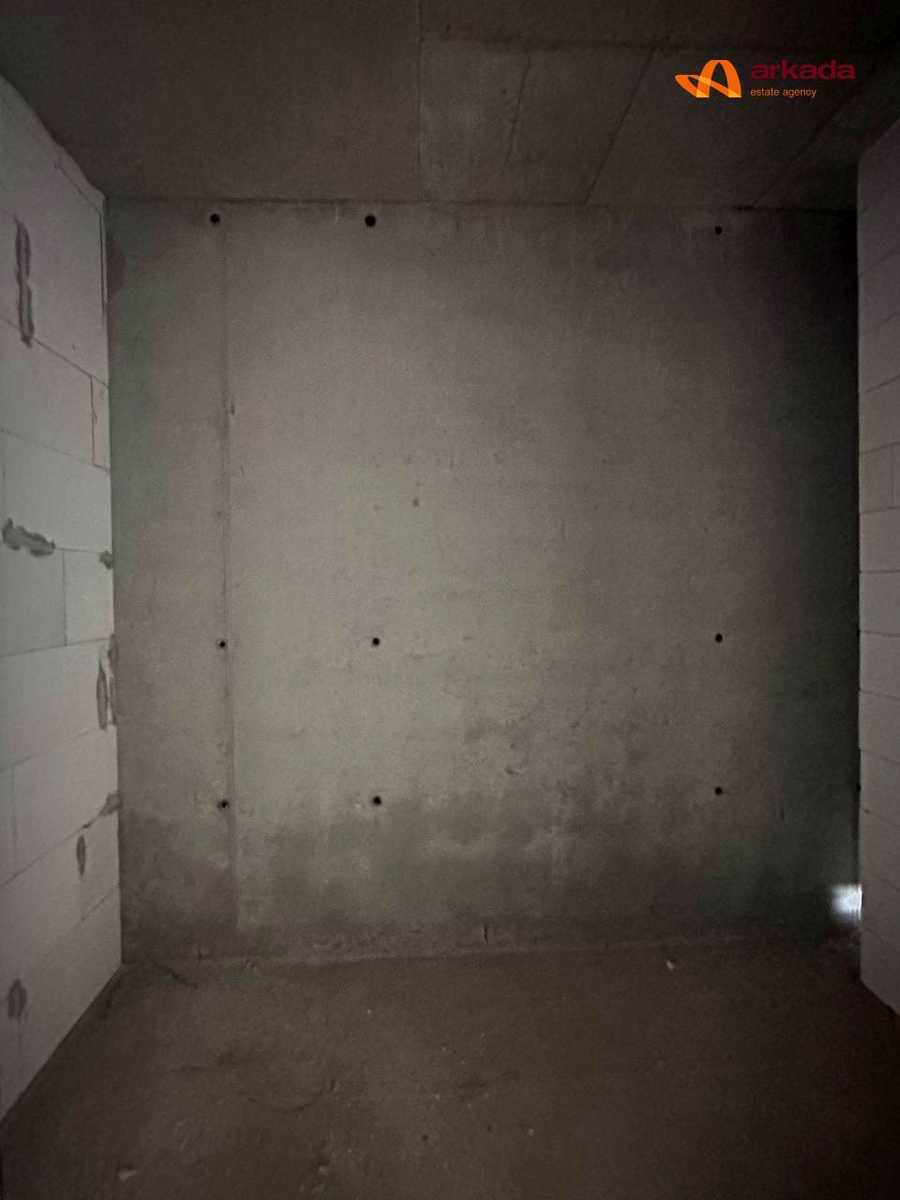 1876383995888784