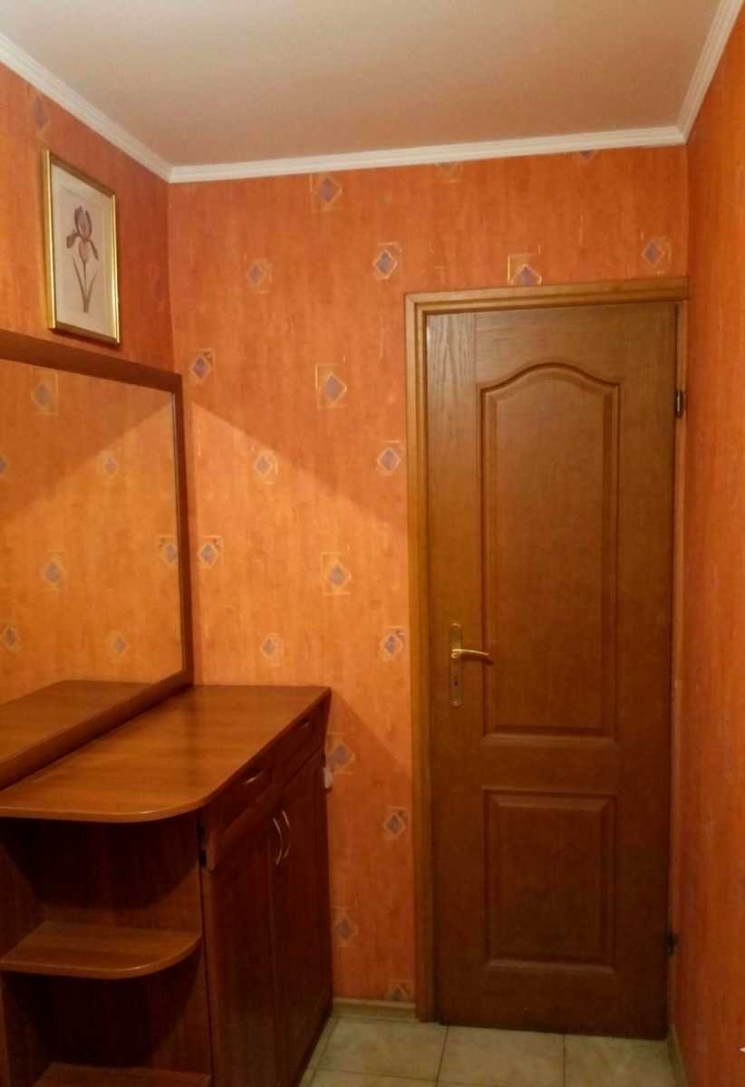 1876384555694652