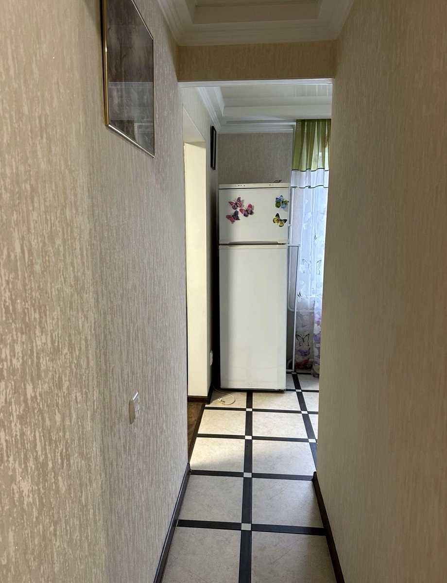 1876384668036975