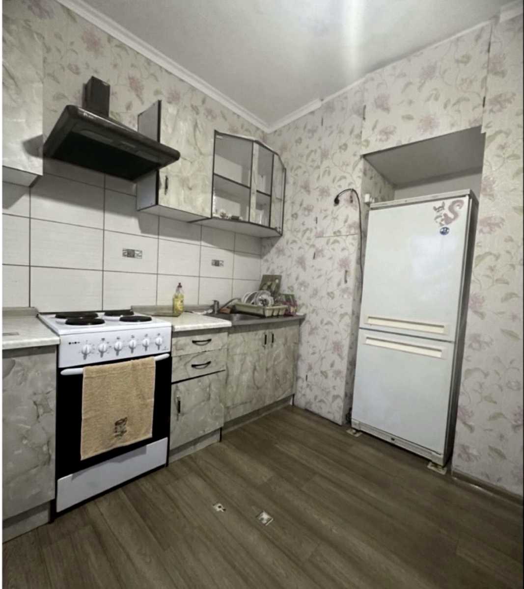 1876385618653589