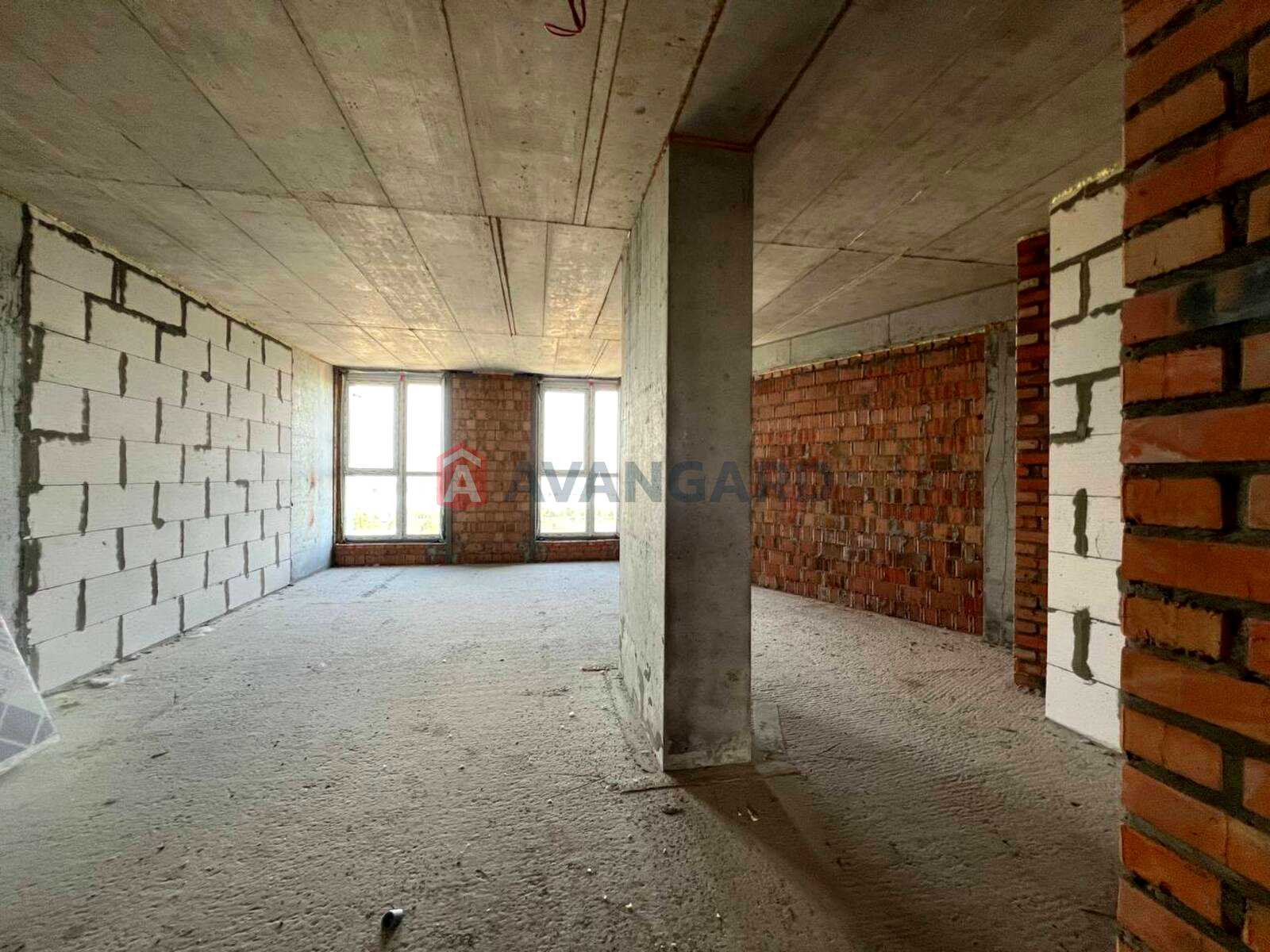 1876386295484377