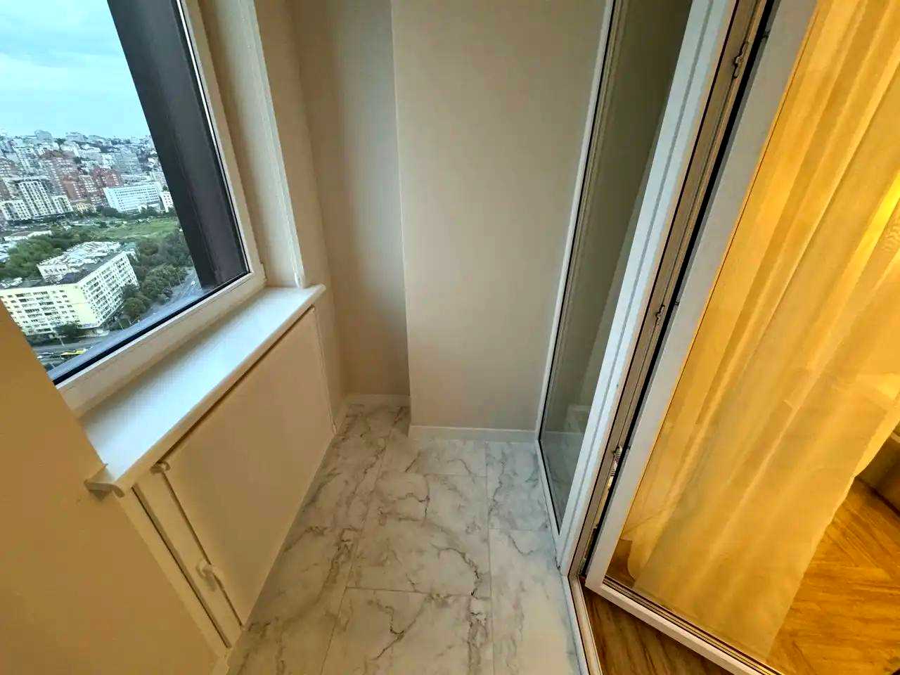 1876386602688421