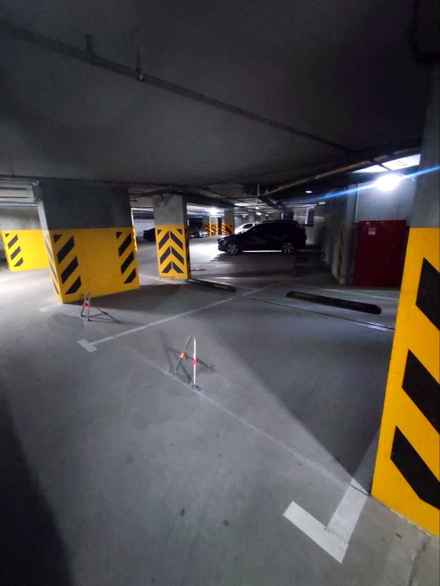 1876387370250035