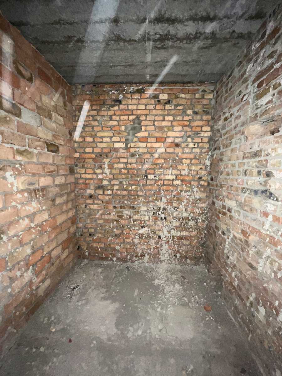 1876388731439239
