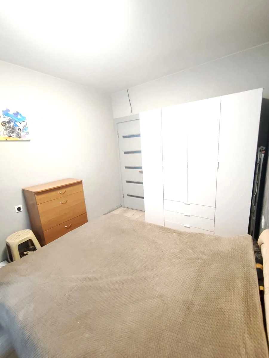 1876389526422876