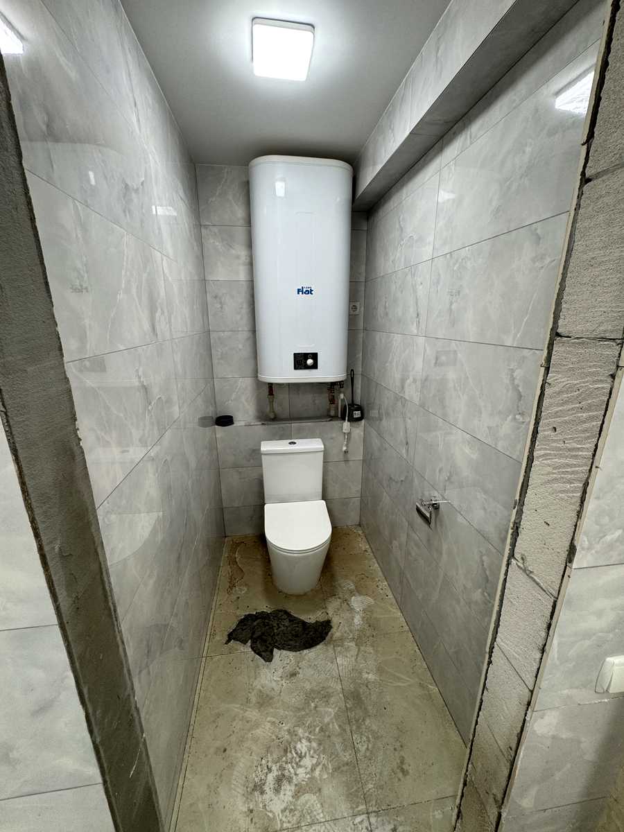 1876390564405707