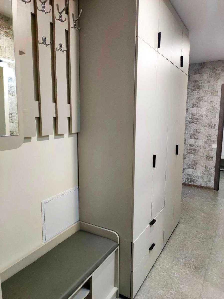 1876390953652335