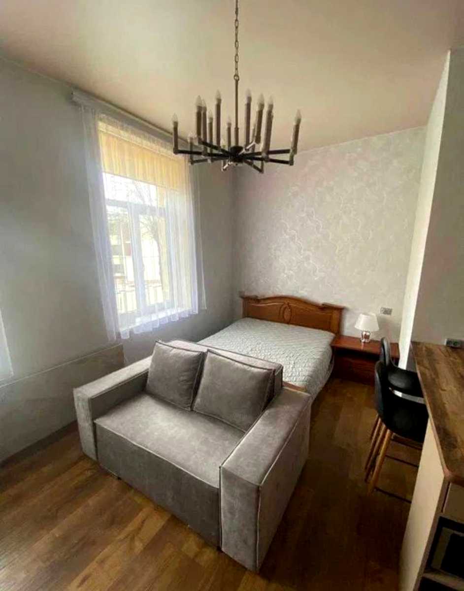 1876391375452413
