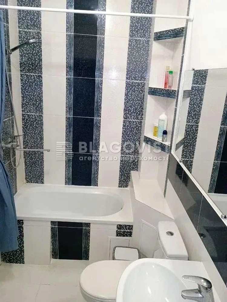 1876392172453106