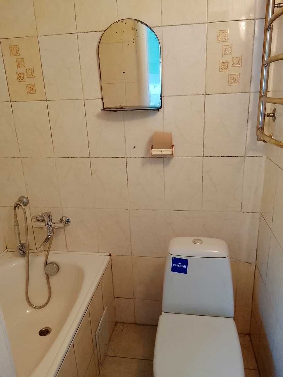 1876392334844050