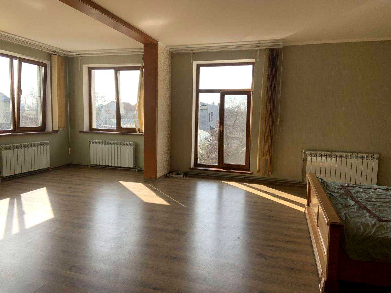 Будинок за адресою (площа 260 м²) Будинок за адресою (площа 260 м²) - Atlanta.ua