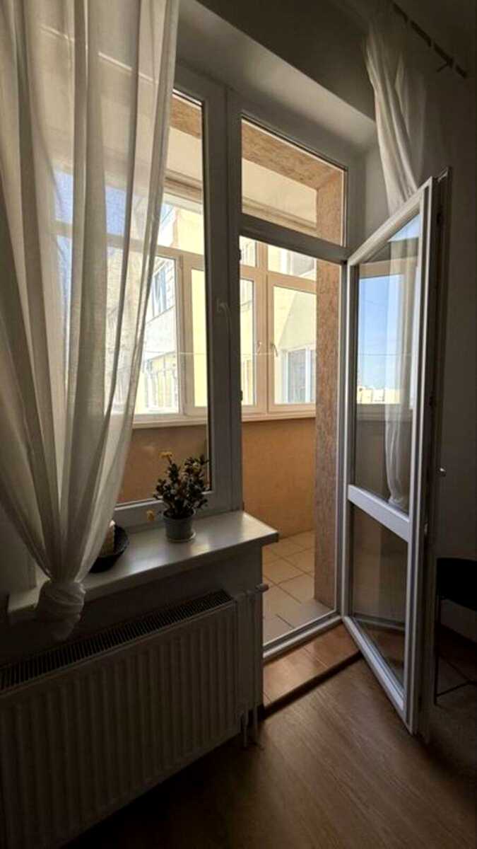 1876395337410754