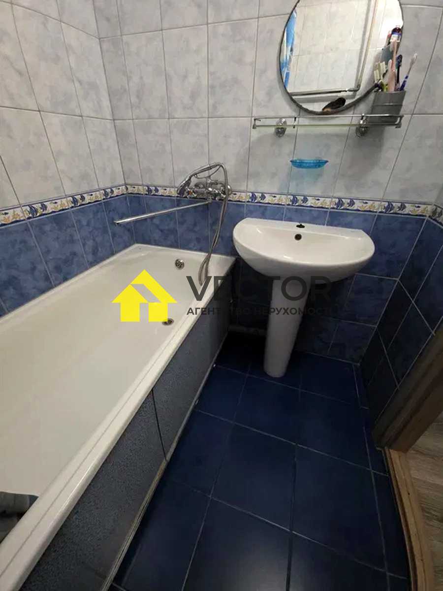 1876395707071125