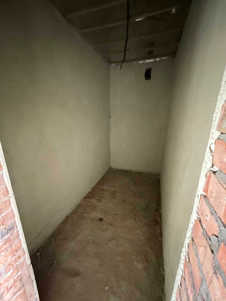 1876396308040693