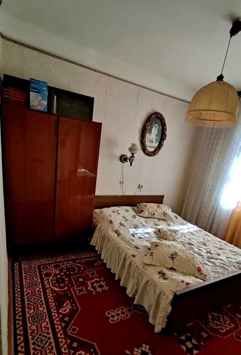 1876397875767860