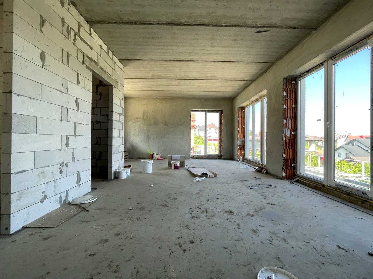 1876398365904483