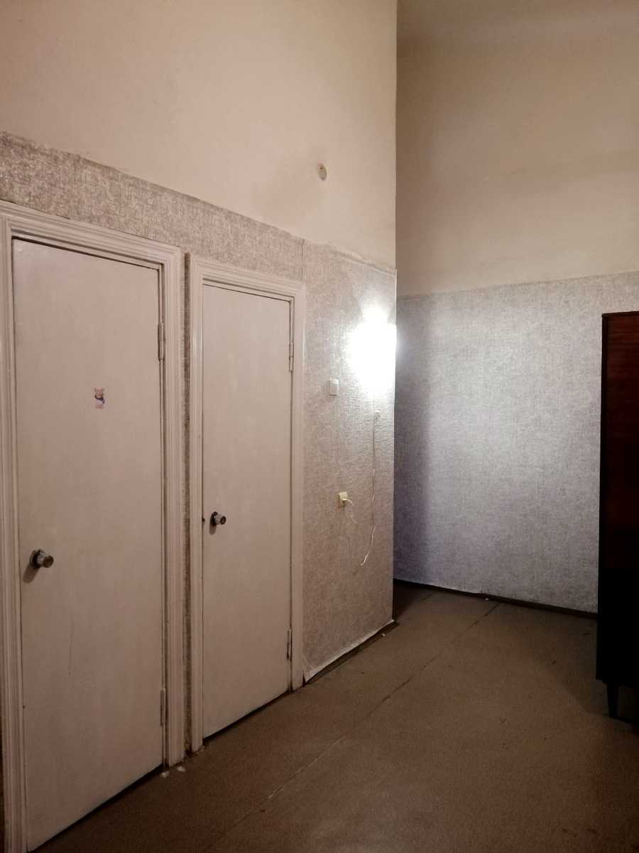 1876398653875142